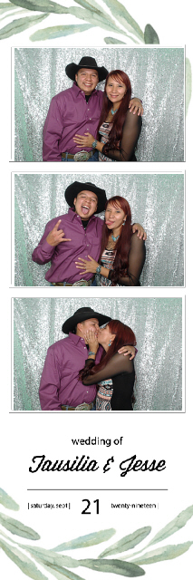Tausila and Jesse's Wedding | View more photos from the event at gallery.photoboothbillings.com/u/PhotoBoothBillings/Tausila-and-Jesses-Wedding